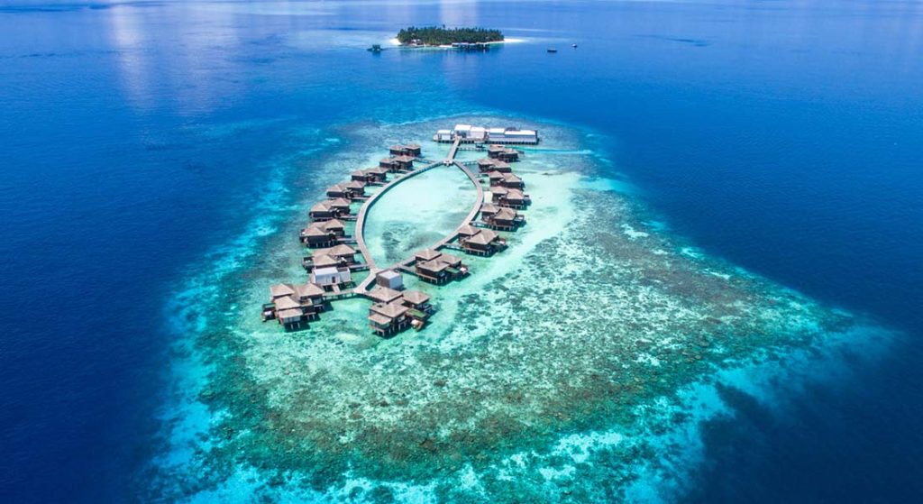 Best overwater villas in Maldives - Meradhoo Resort