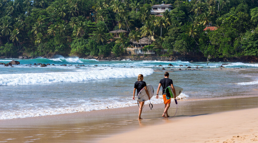 Things to do in Sri Lanka-Surfing